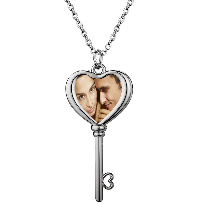 Family Engraved Ring Birthstone Personalized Necklace, Birthstone Circle Necklace, Custom Text Circle Necklace With Birthstone, Gift For Mom